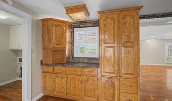 530 S Main St, Adairville, KY 42202