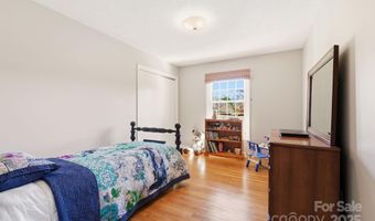 500 Old Haw Creek Rd, Asheville, NC 28805