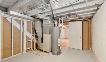 1605 6th St SE, Austin, MN 55912