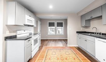 233 Palm St, Bangor, ME 04401