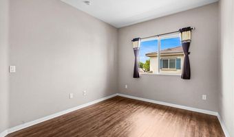 915 S Belterra Way, Anaheim, CA 92804