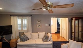 2717 Ridgeway St, Ardmore, OK 73401