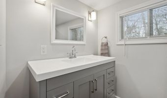 585 N Ashland Rd, Ashland, NH 03217