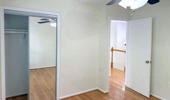 2438 S WALTER REED Dr S E, Arlington, VA 22206