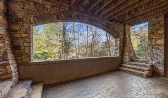 47 Cedar Hill Dr, Asheville, NC 28803