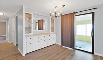 914 Jacaranda Dr, Barefoot Bay, FL 32976