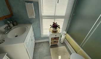 159 Waldo Ave, Belfast, ME 04915