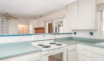 315 E High St, Baldwin City, KS 66006