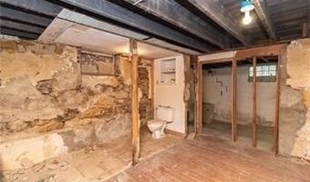 1024 Mound St, Atchison, KS 66002