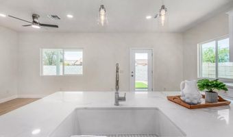 9382 W RAVEN Dr, Arizona City, AZ 85123