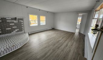 12 L St, Bangor, ME 04401