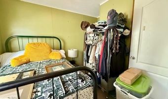 521 Forest Park, Middletown, RI 02842