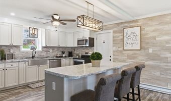 165 Georgetown Dr, Barnstead, NH 03225