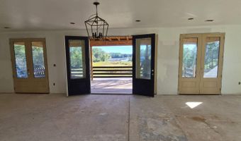 6601 April Bayou Dr, Biloxi, MS 39532