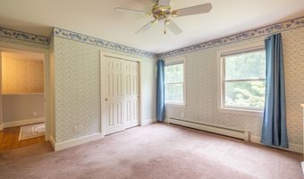 146 Old Sandown Rd, Chester, NH 03036