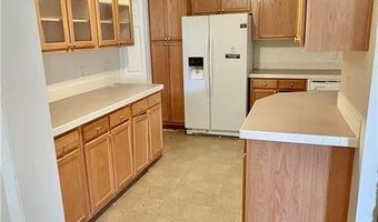 119 Gordon Dr, Advance, NC 27006