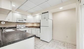 1326 Traver St, Ann Arbor, MI 48105
