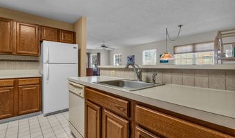 8 Dogwood Dr, Barnegat, NJ 08005