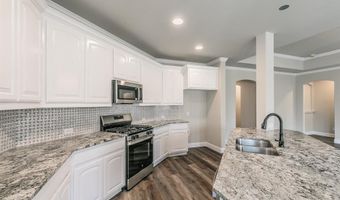214 Navajo Trl, Alvarado, TX 76009