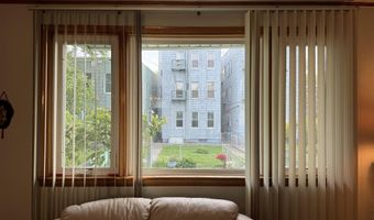 35 E 26TH St, Bayonne, NJ 07002