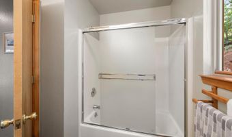 1845 Tamarack Dr, Arnold, CA 95223