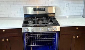 643 JAMESTOWN Ave, Philadelphia, PA 19128
