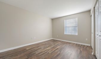 102 N CAROLINE Pl 201, Dover, DE 19904