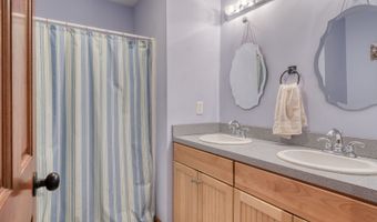 1047 Merrow Rd, Coventry, CT 06238