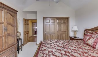 8888 Classic View Dr, Indianapolis, IN 46217