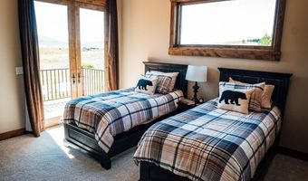 29 WHITE POINT Rd, Cora, WY 82925