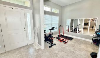 4015 TULLAMORE Ln, Auburndale, FL 33823