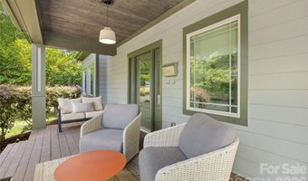 2530 Bay St, Charlotte, NC 28205