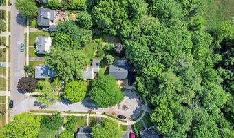 24 Bennington Ct, Burlington, VT 05408