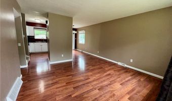 1214 Bryce Ave, Aurora, OH 44202