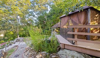 32 Rocky Glen Rd, Danbury, CT 06810