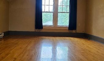 901 N 1ST St, Aberdeen, SD 57401