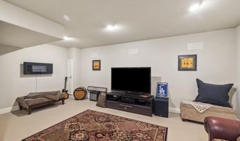 1201 Paradise Valley Rd, Bonners Ferry, ID 83805