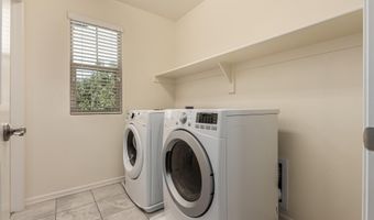 139 E BLUEJAY Dr, Chandler, AZ 85286