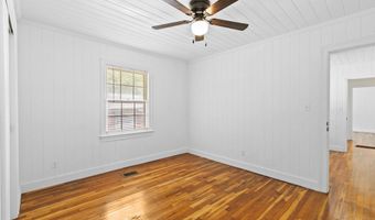 301 E Craig St, Atmore, AL 36502