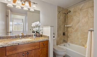 2825 S King St 2403, Honolulu, HI 96826