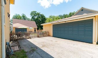 703 Jersey St, Baldwin City, KS 66006