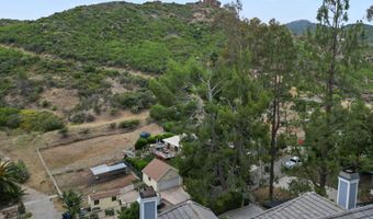 1561 Lookout Dr, Agoura Hills, CA 91301