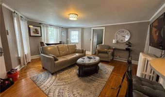 4 Hammond St 5, Newport, RI 02840