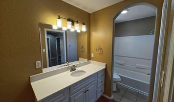 923 TELSTAR Loop NW, Albuquerque, NM 87121
