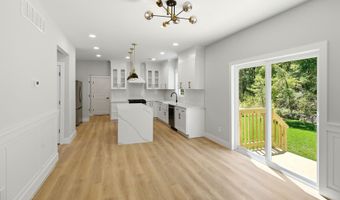 125 Pennsylvania Ave, Barnegat, NJ 08005