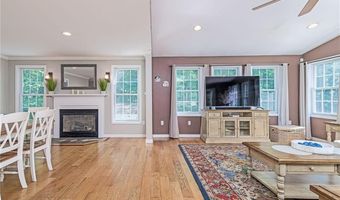80 John Franklin Rd, Coventry, RI 02831