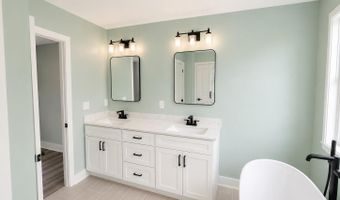31 PREAKNESS Dr, Berlin, MD 21811
