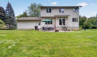 3 Proctor Ct, Albany, NY 12211