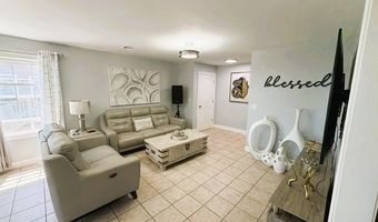 18 Calef St 1, Cranston, RI 02920