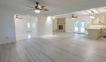 1706 Fuselier Rd, Arnaudville, LA 70512